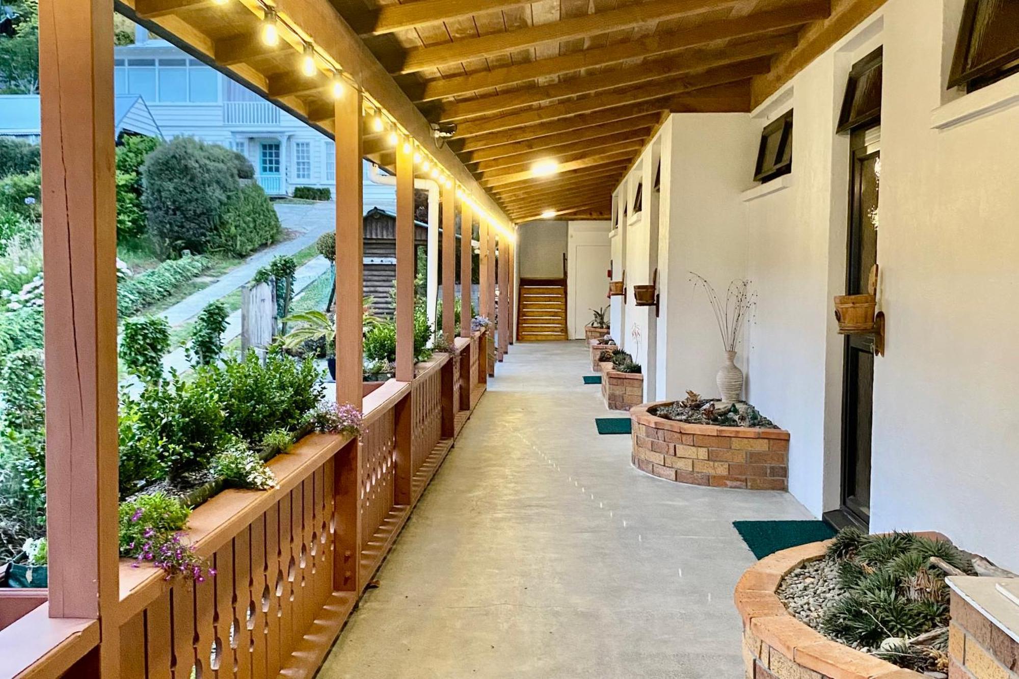 The Swiss Chalet Holiday Apartment 5, Bay Of Islands Paihia Bagian luar foto